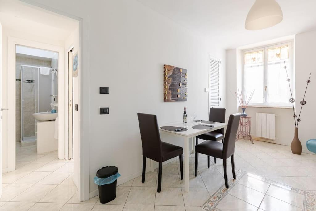 Casa Regina 3, Nel Centro Di Alba!アパートメント エクステリア 写真