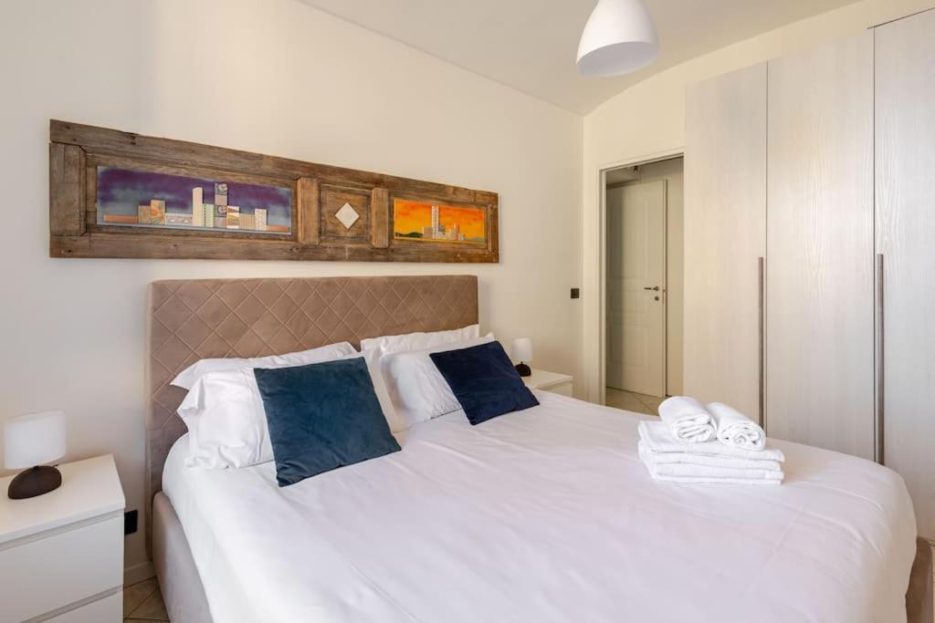 Casa Regina 3, Nel Centro Di Alba!アパートメント エクステリア 写真